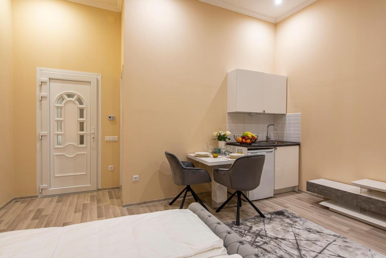 City Centre Deluxe Apartments Budapest Kültér fotó