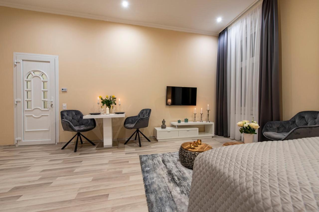 City Centre Deluxe Apartments Budapest Kültér fotó